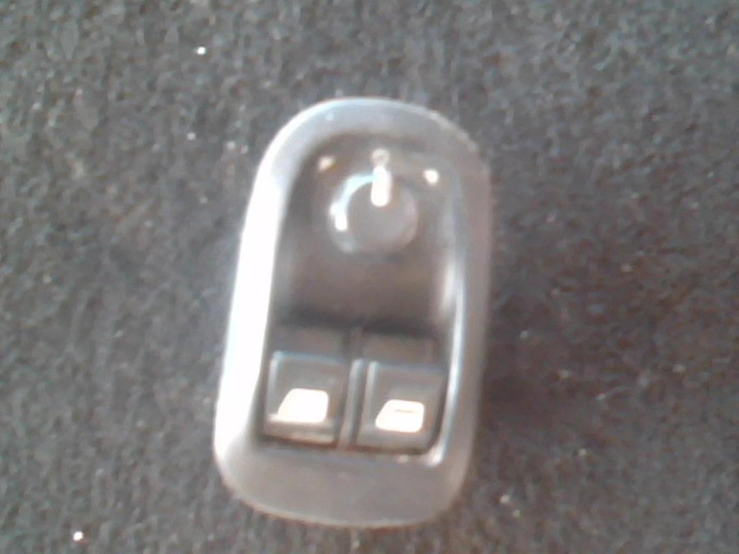 Interruttore alzacristalli PEUGEOT 206 PHASE 1 Diésel - 1
