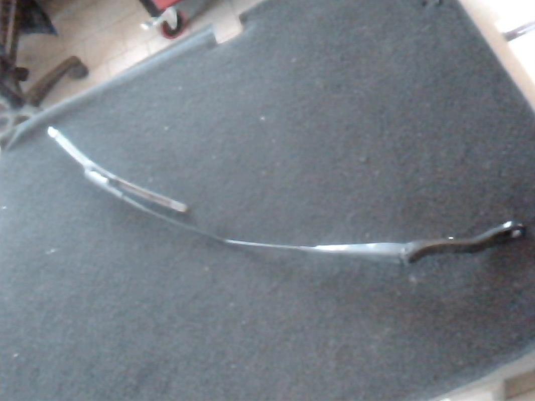 Braccio tergicristallo anteriore sinistro OPEL CORSA D PHASE 1 Diésel - 1