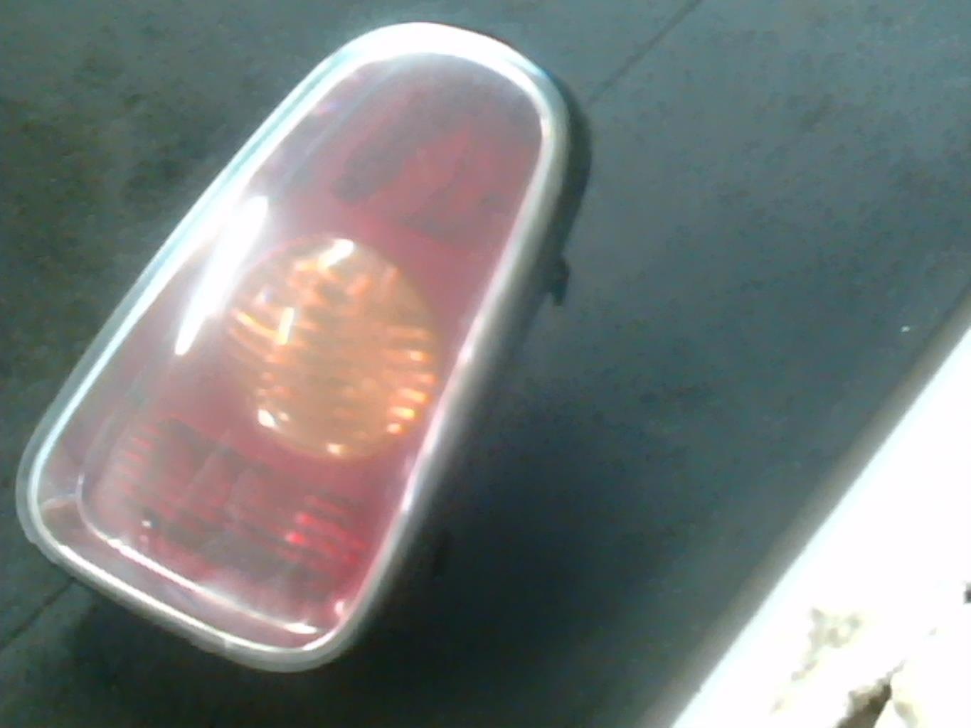 Fanale posteriore principale destro (luci) MINI MINI 1 R50/R53 PHASE 1 Gasolina - 1