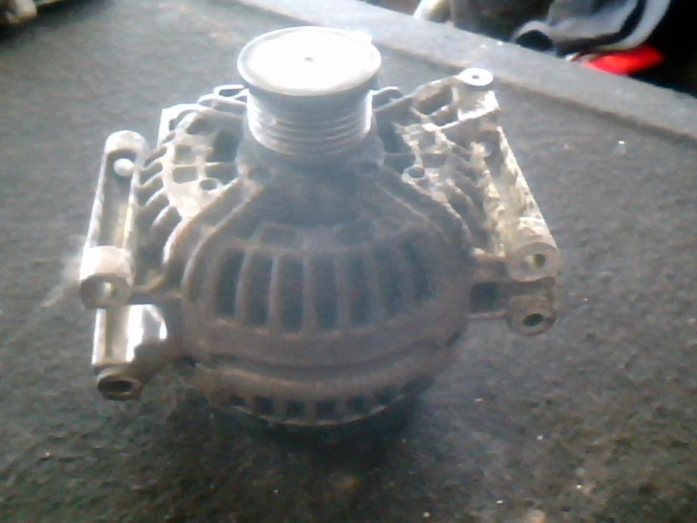 Alternatore MERCEDES CLASSE C 203 COUPE SPORT PHASE 1 Diésel - 1