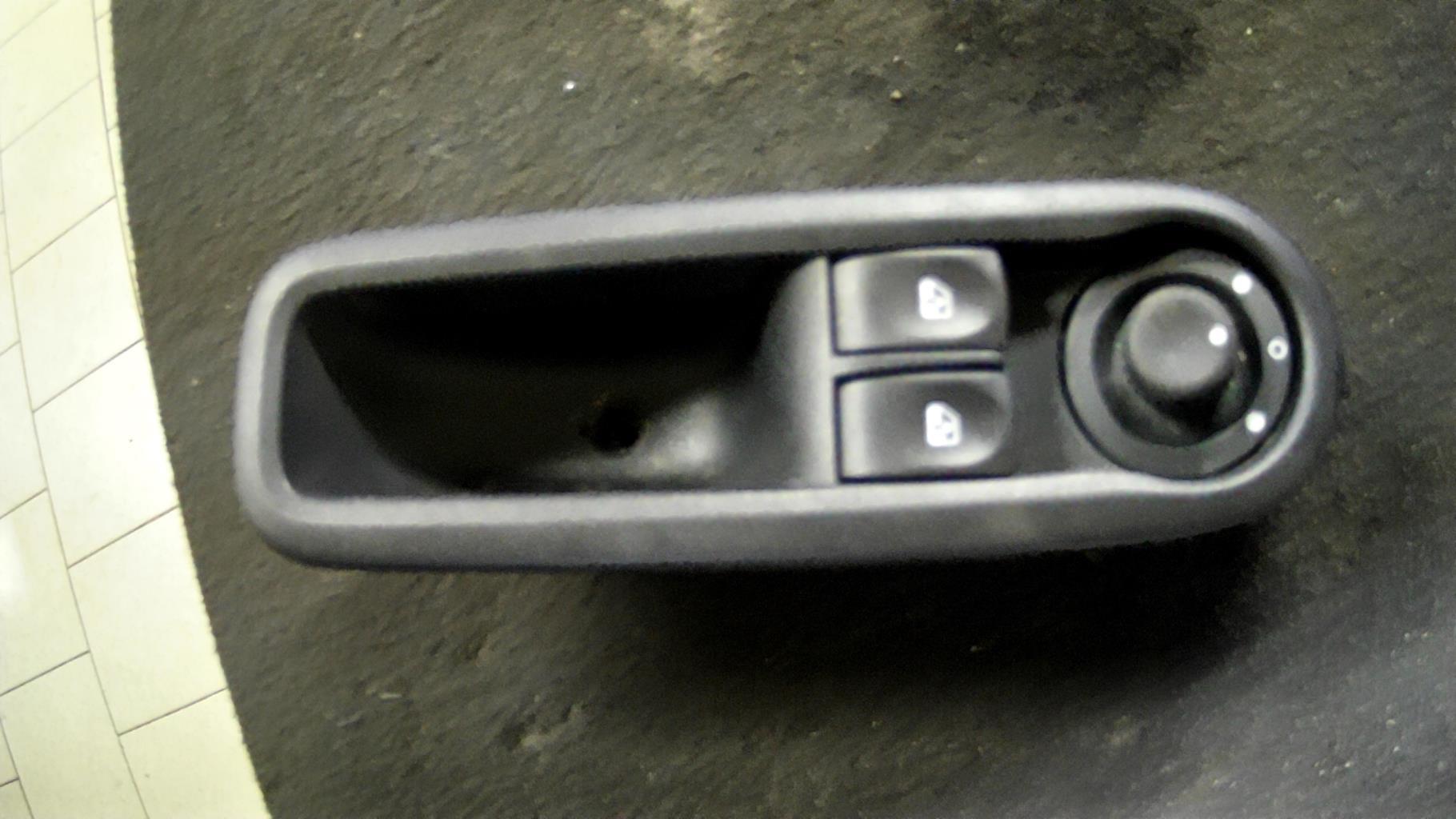 Interruptor de elevalunas RENAULT TWINGO 2 PHASE 1 Gasolina - 1