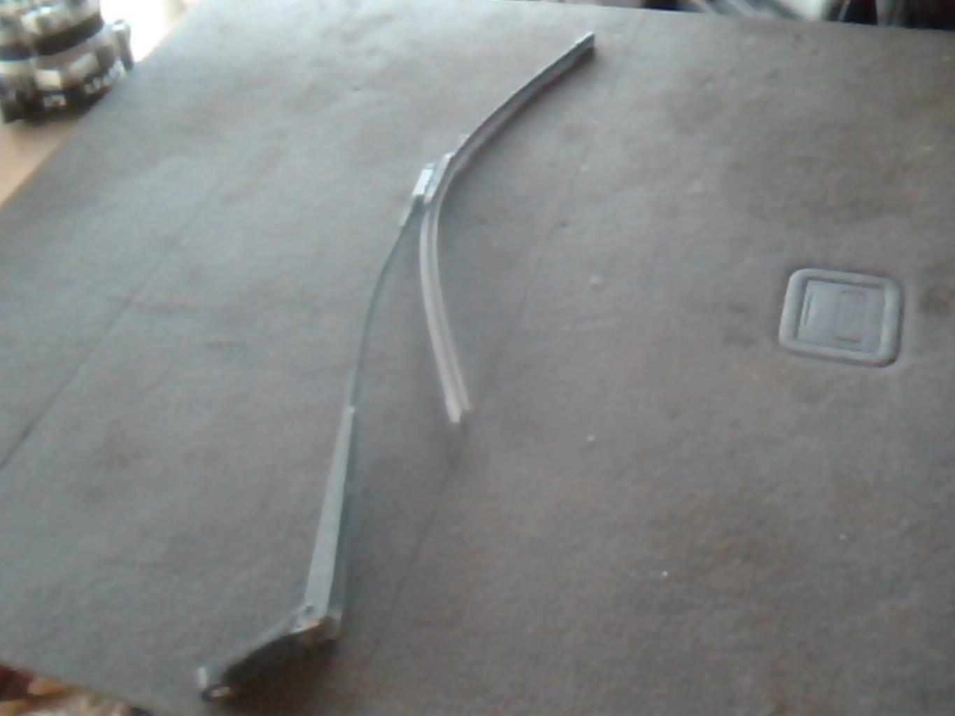 Braccio tergicristallo anteriore sinistro OPEL ZAFIRA B PHASE 2 Diésel - 1