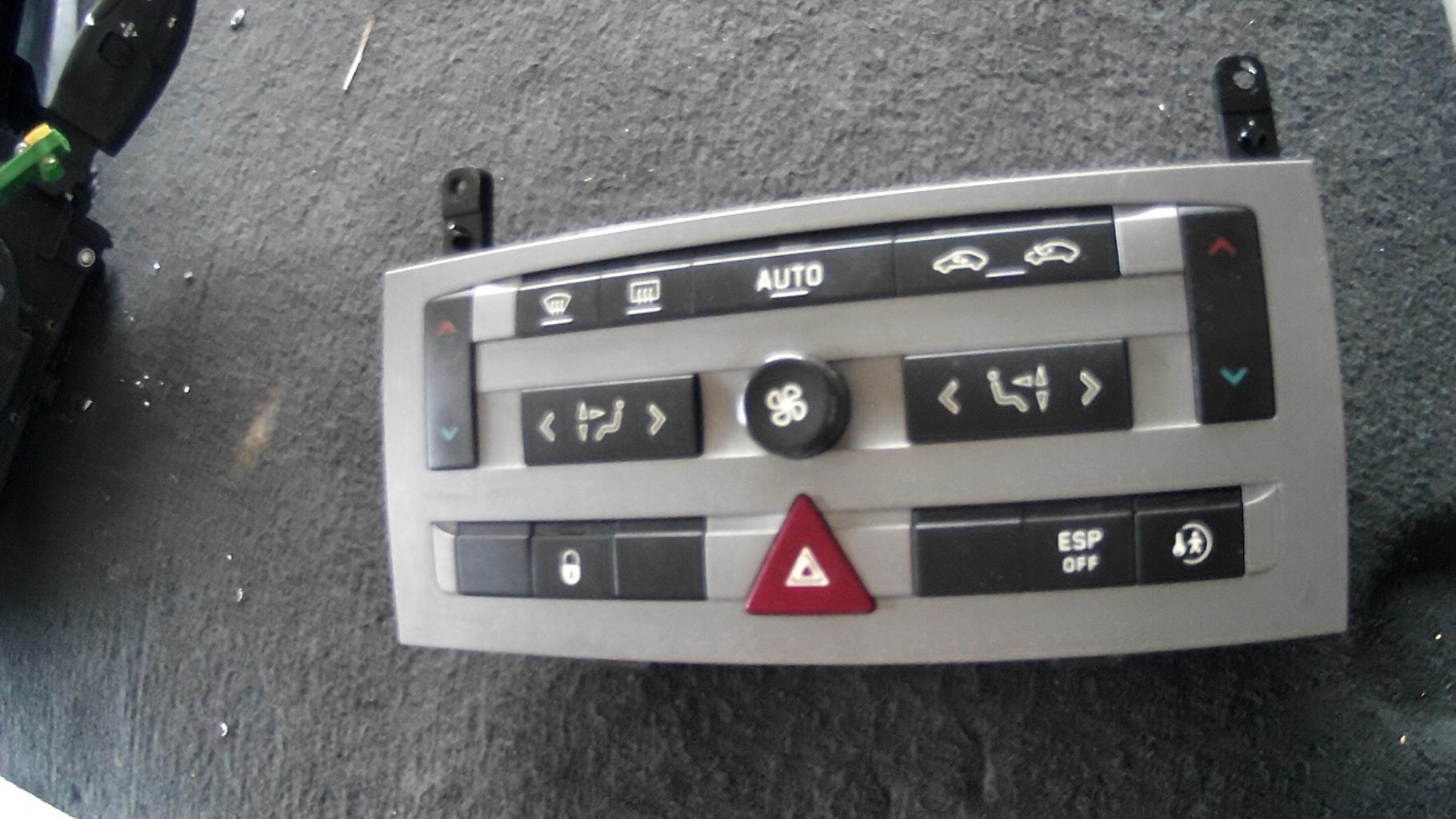 Commande chauffage PEUGEOT 407 PHASE 1 BREAK Diesel - 1