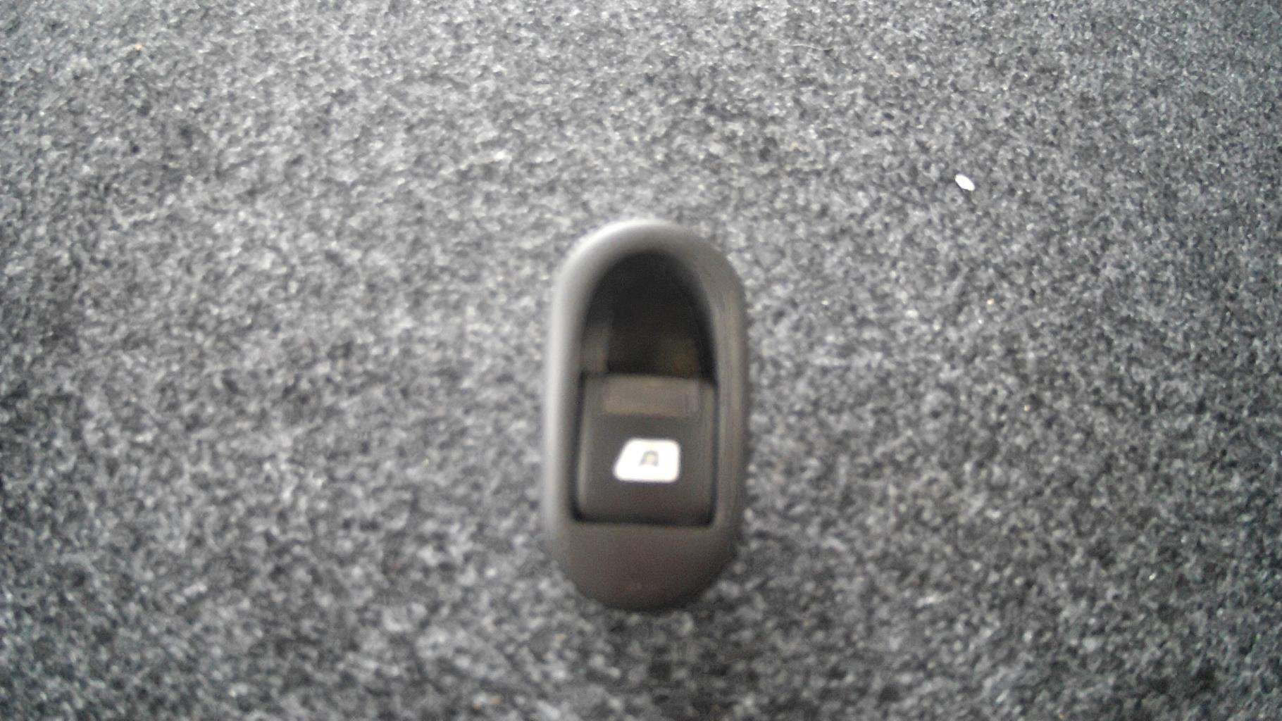 Interruttore lavacristalli anteriore destro CITROEN C3 PLURIEL PHASE 1 CABRIOLET Gasolina - 1