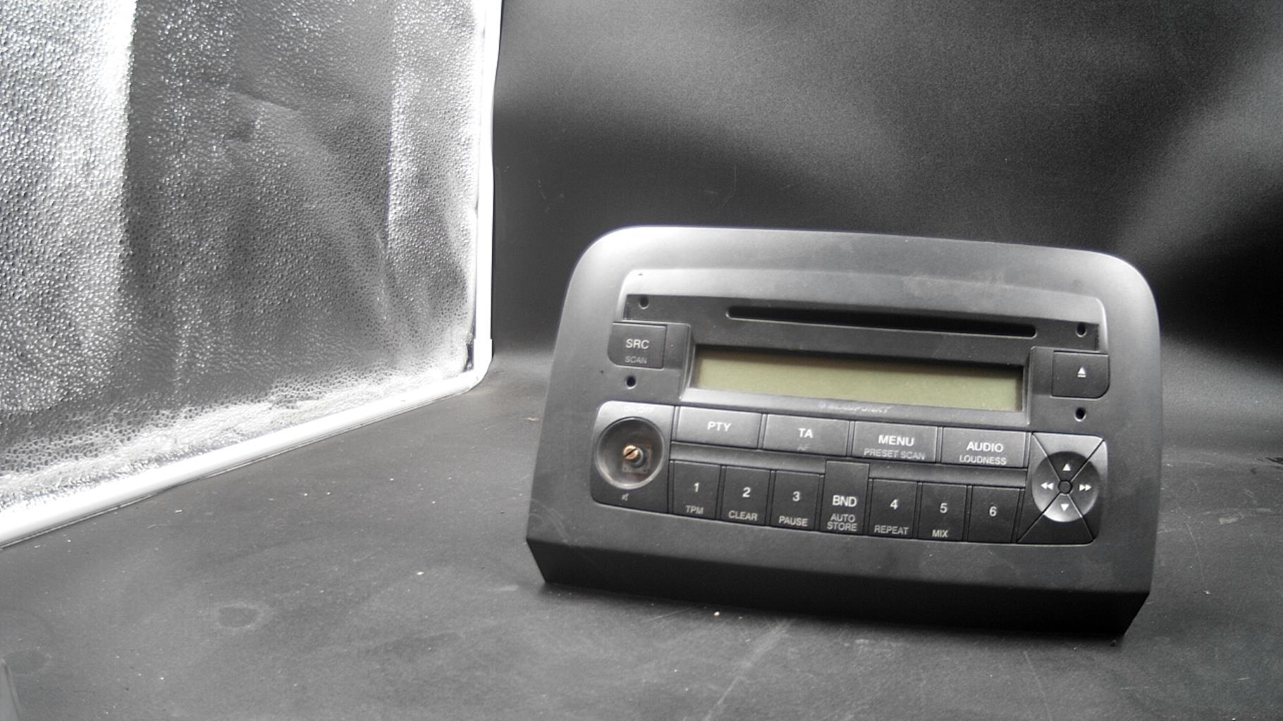 Autoradio originale FIAT CROMA 2 PHASE 1 BREAK Diésel - 1