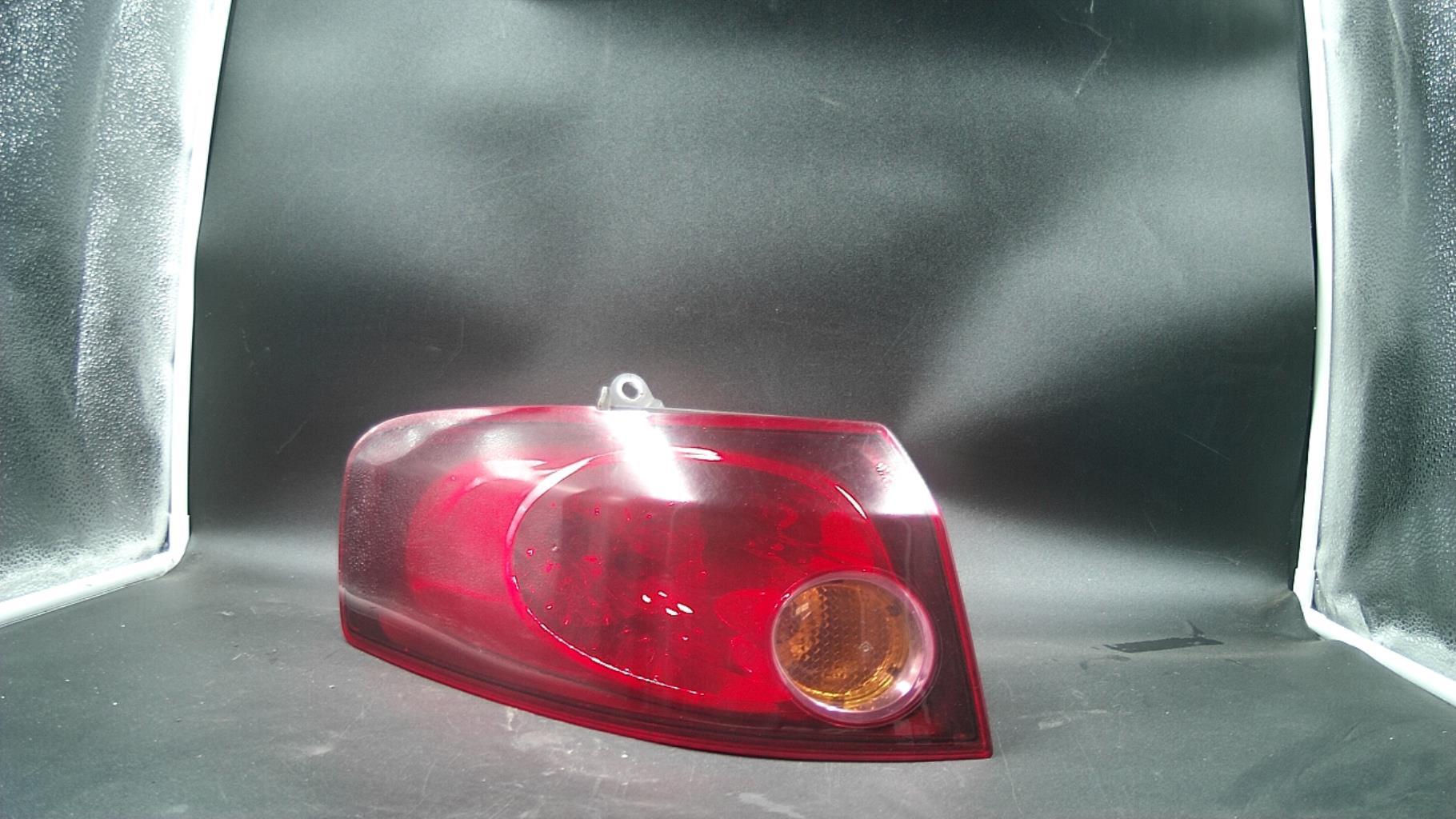 Fanale posteriore principale sinistro (luci) FIAT CROMA 2 PHASE 1 BREAK Diésel - 1