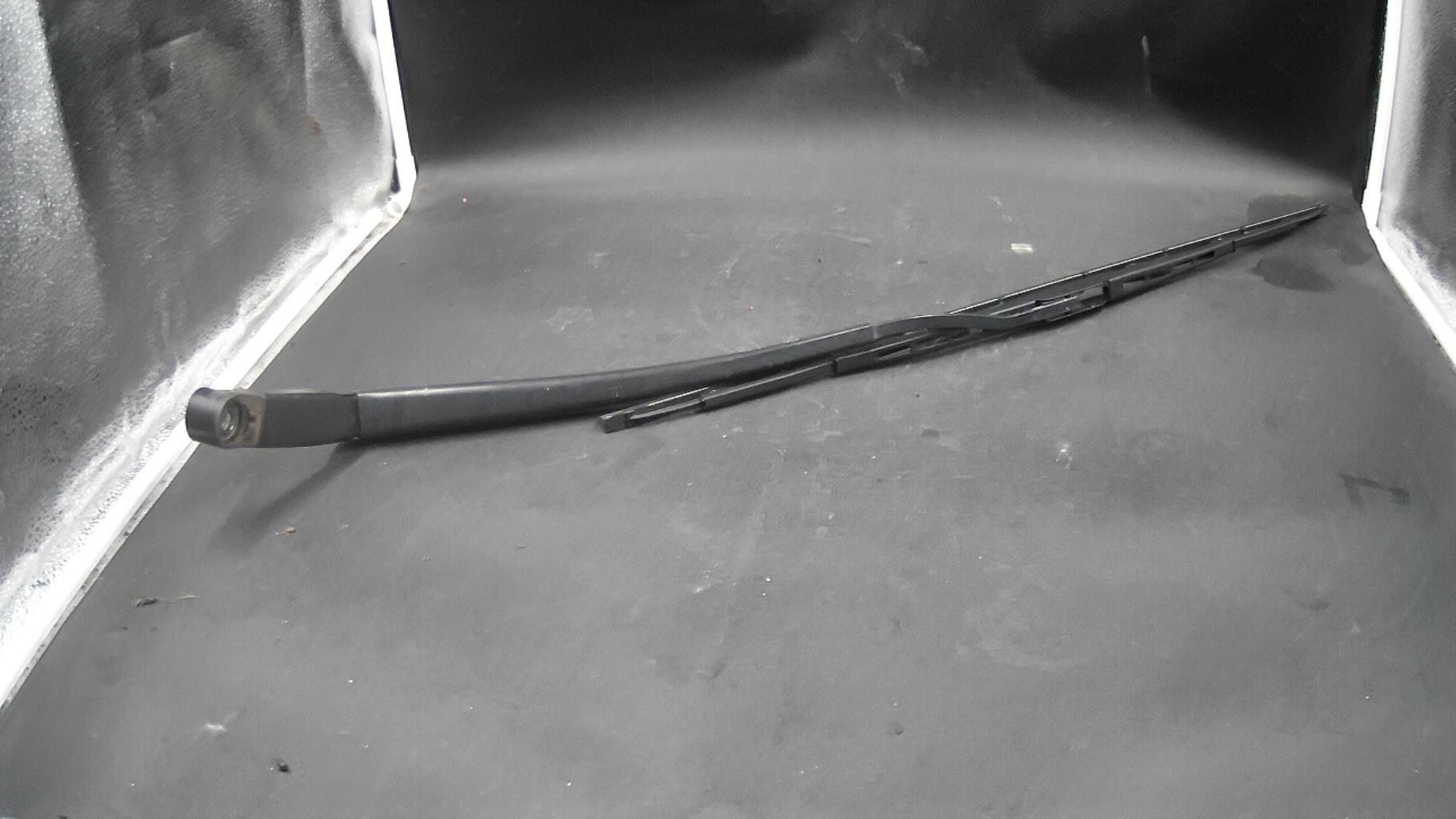 Braccio tergicristallo anteriore sinistro TOYOTA YARIS 2 PHASE 1 Diésel - 1