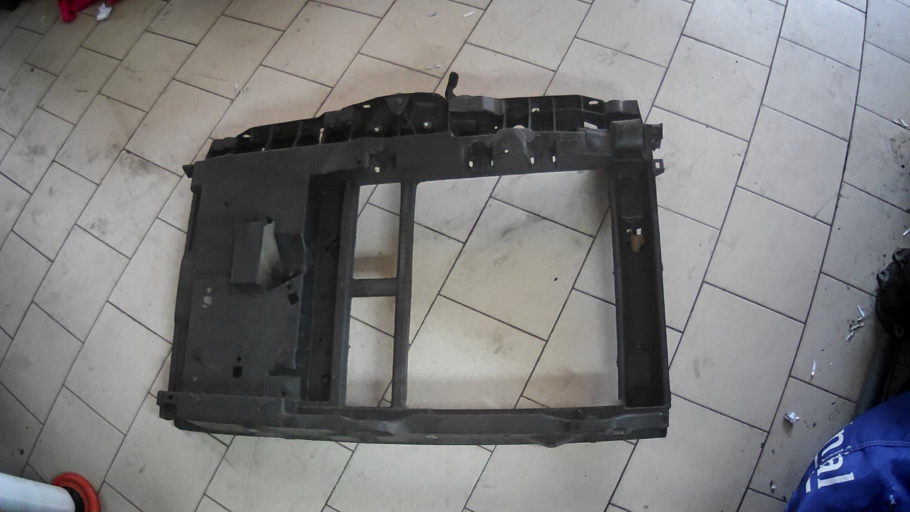 Buse PEUGEOT 207 PHASE 2 Essence - 1