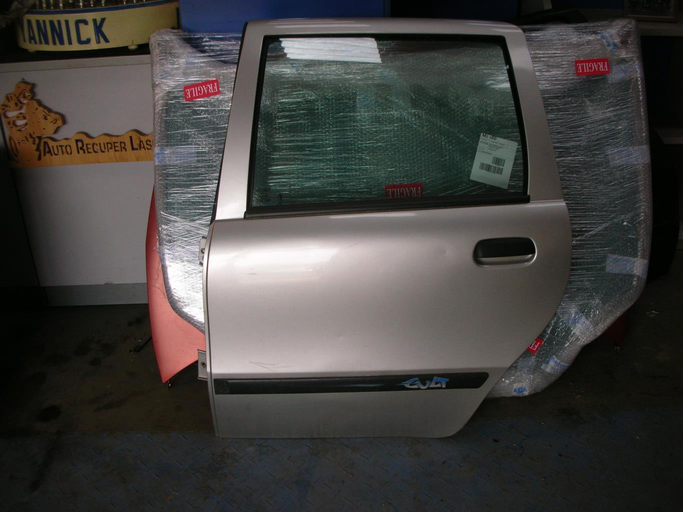 Portiera posteriore sinistra FIAT PUNTO 1 PHASE 2 Diésel - 1