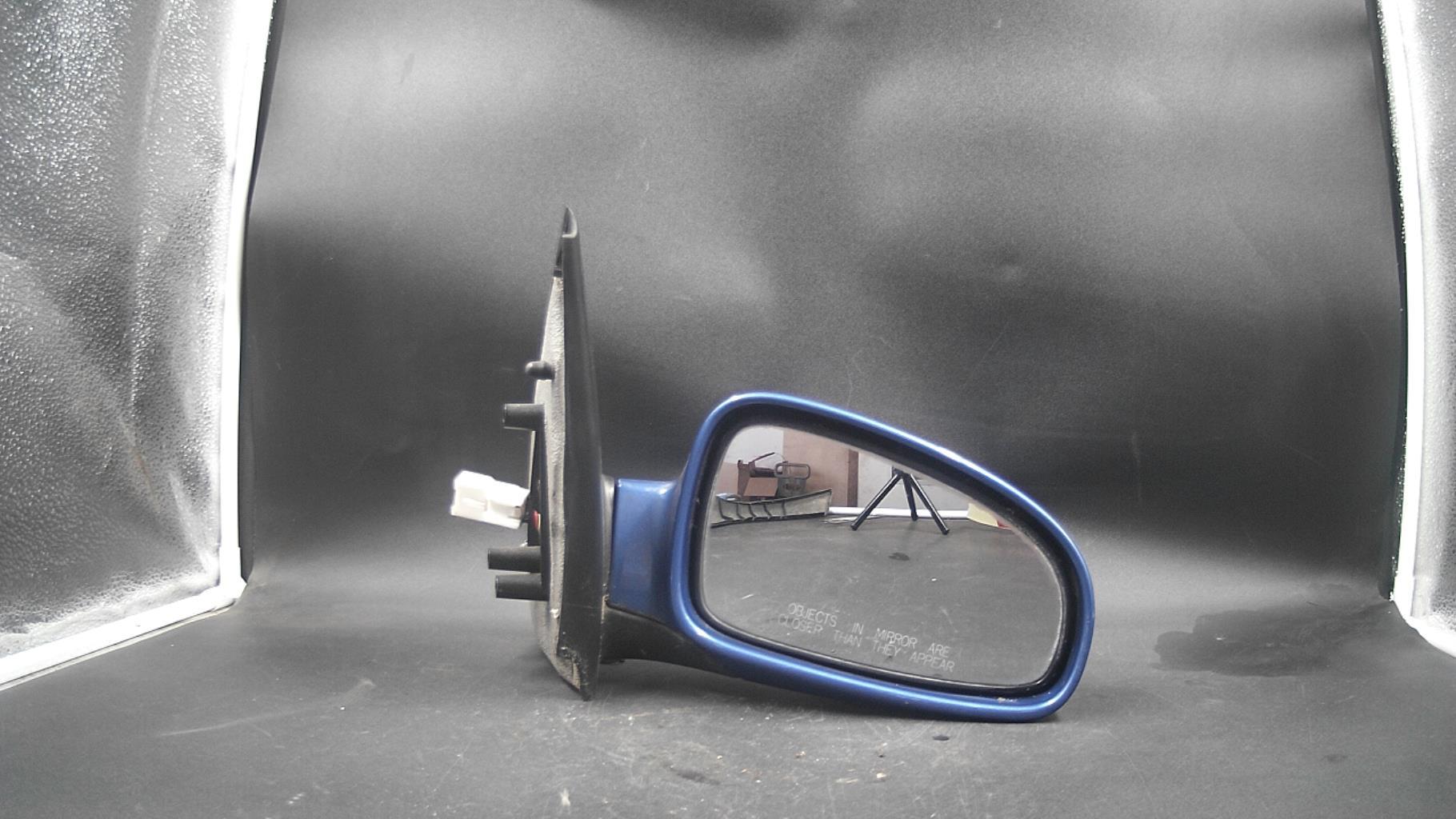 Retrovisor derecho CHEVROLET AVEO 1 Gasolina/GLP - 1