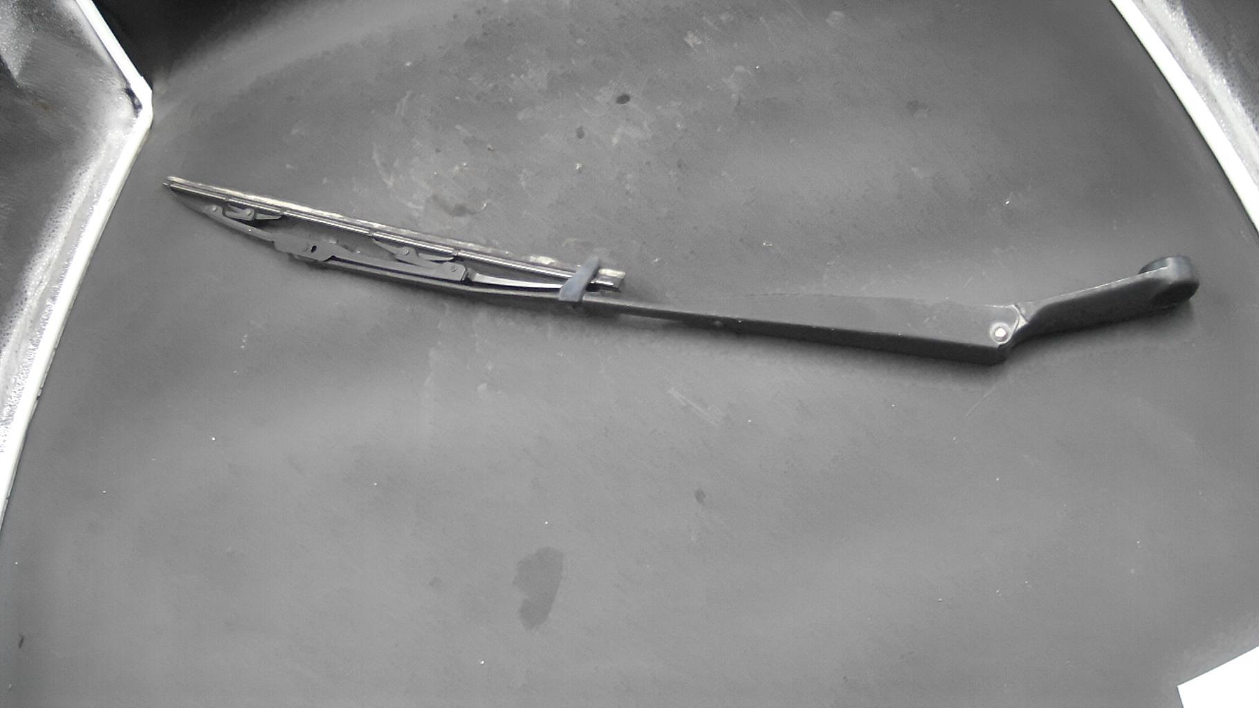 Braccio tergicristallo anteriore sinistro FIAT PUNTO 1 PHASE 2 Diésel - 1