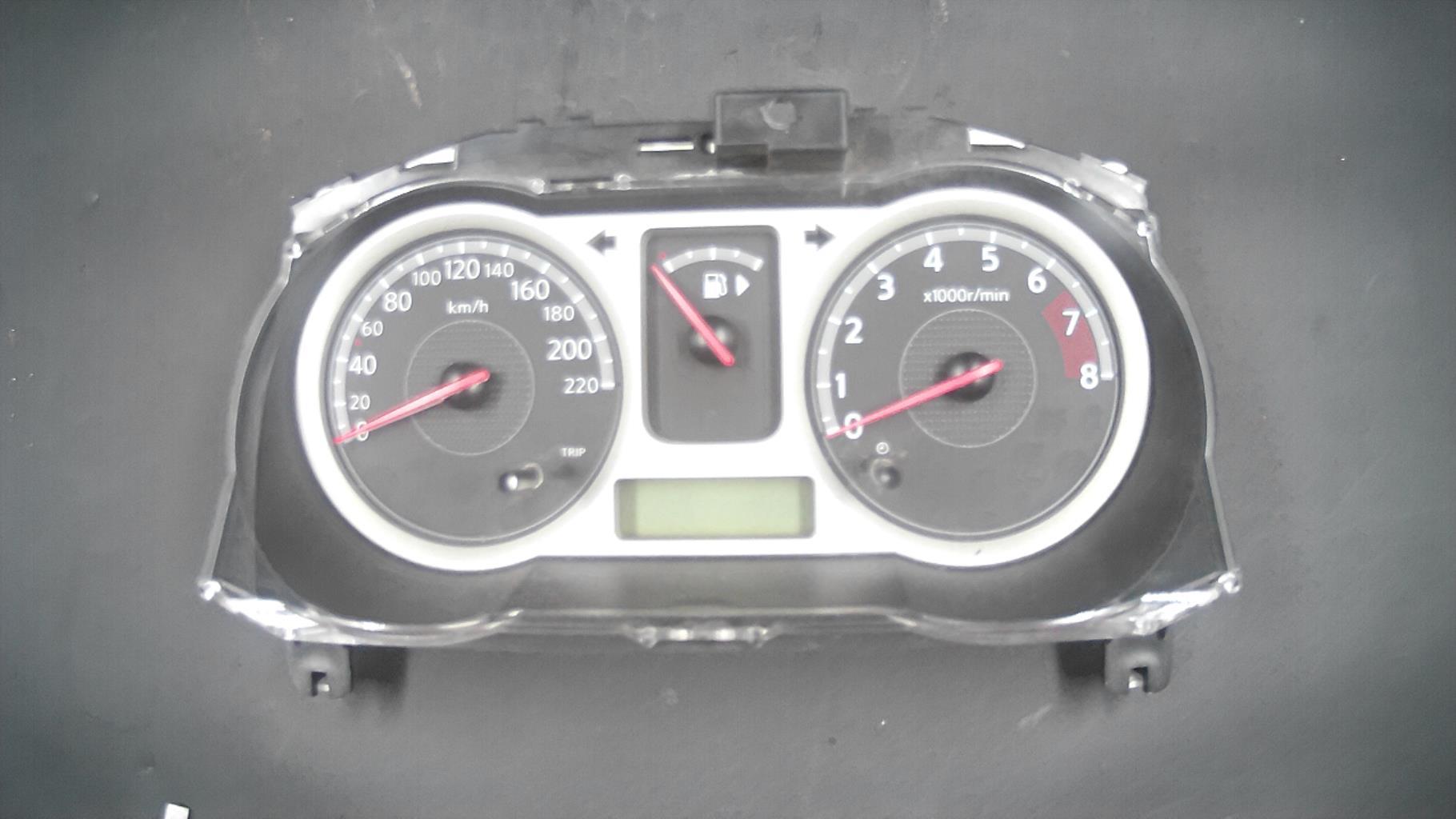 Compteur NISSAN NOTE 1 PHASE 1 Essence - 1