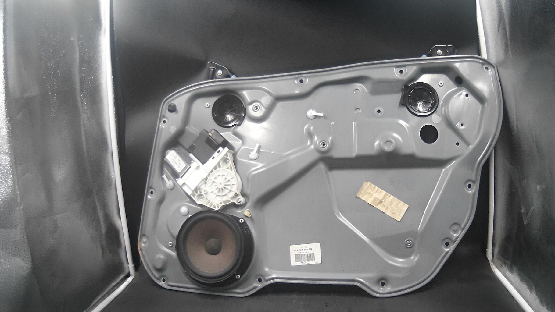 Alzacristalli elettrico anteriore destro SEAT IBIZA 3 PHASE 2 Diésel - 1