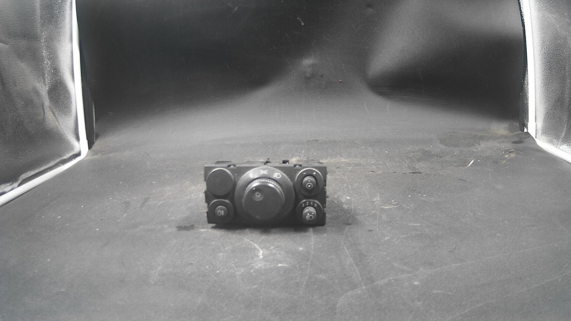 Commande de phare OPEL ASTRA H PHASE 1 Diesel - 1
