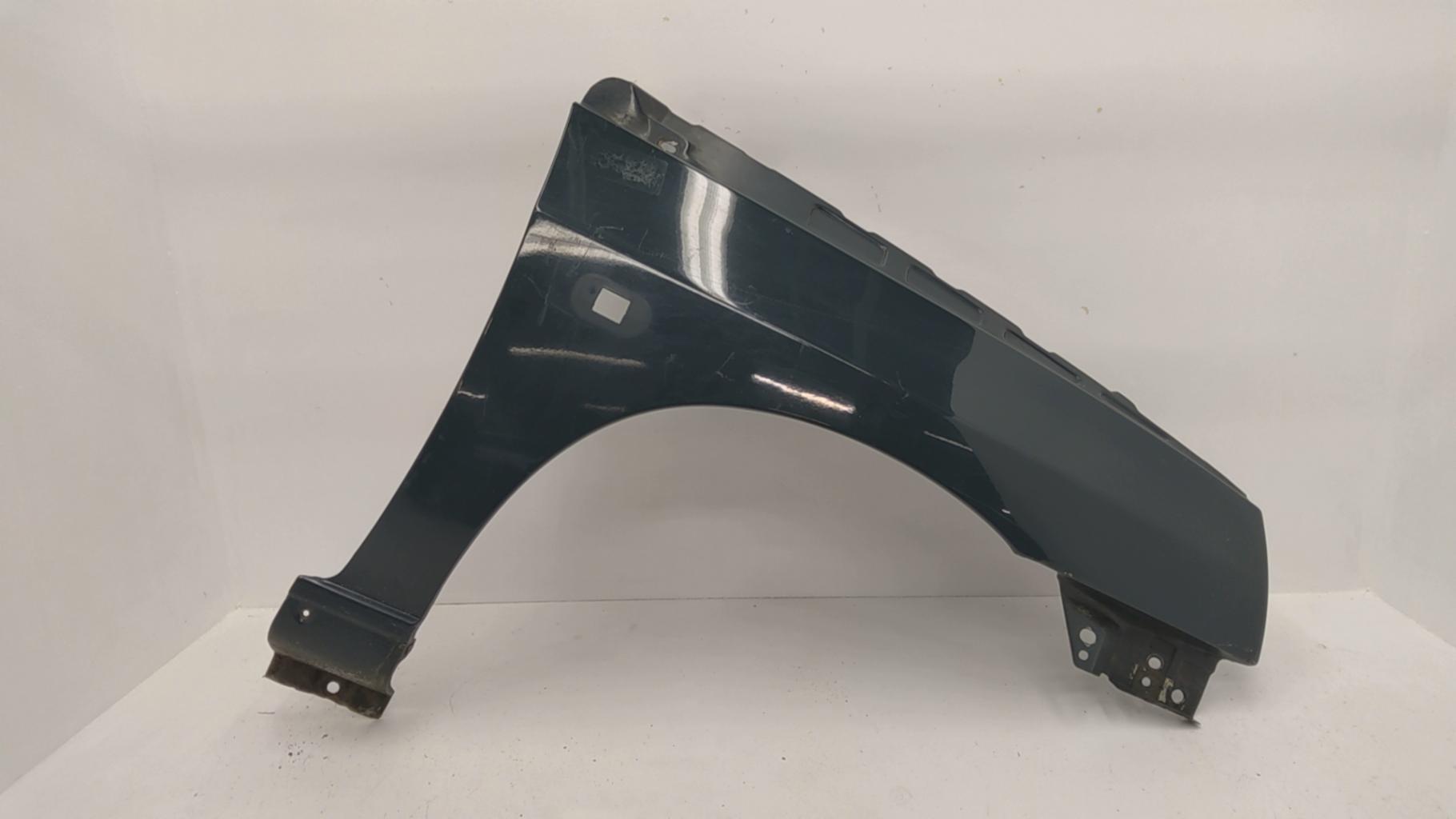 Aile avant droit RENAULT CLIO 1 PHASE 1 Essence - 1