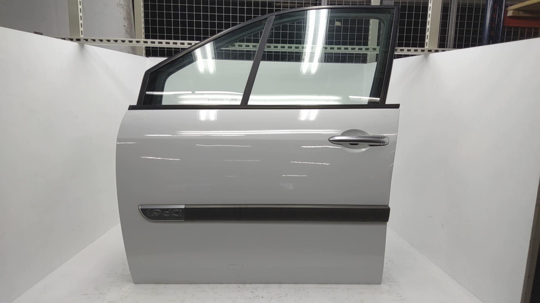 Porte avant gauche RENAULT SCENIC 2 PHASE 1 Diesel - 1