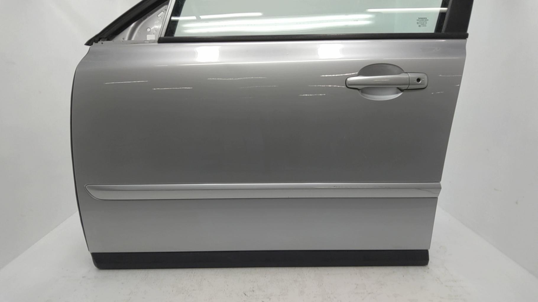 Porte avant gauche VOLVO S 40 2 PHASE 1 Diesel - 1
