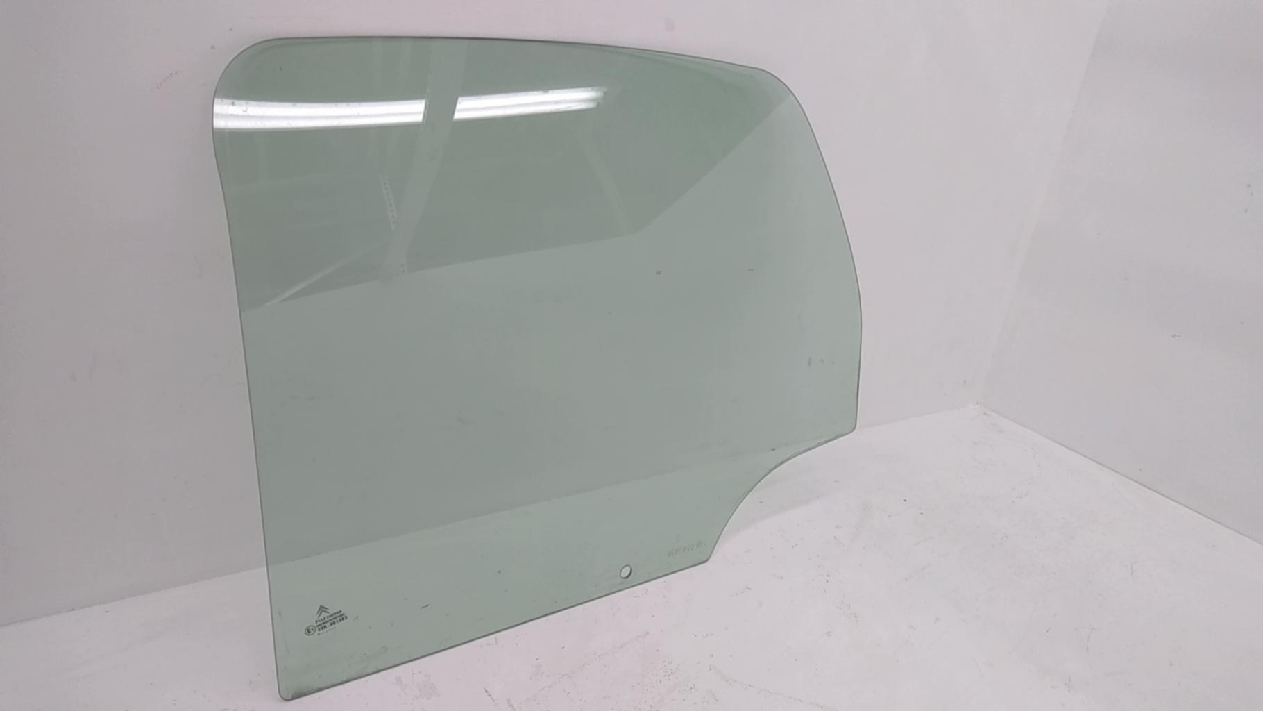 Vitre arriere gauche CITROEN C3 1 PHASE 1 Diesel - 1