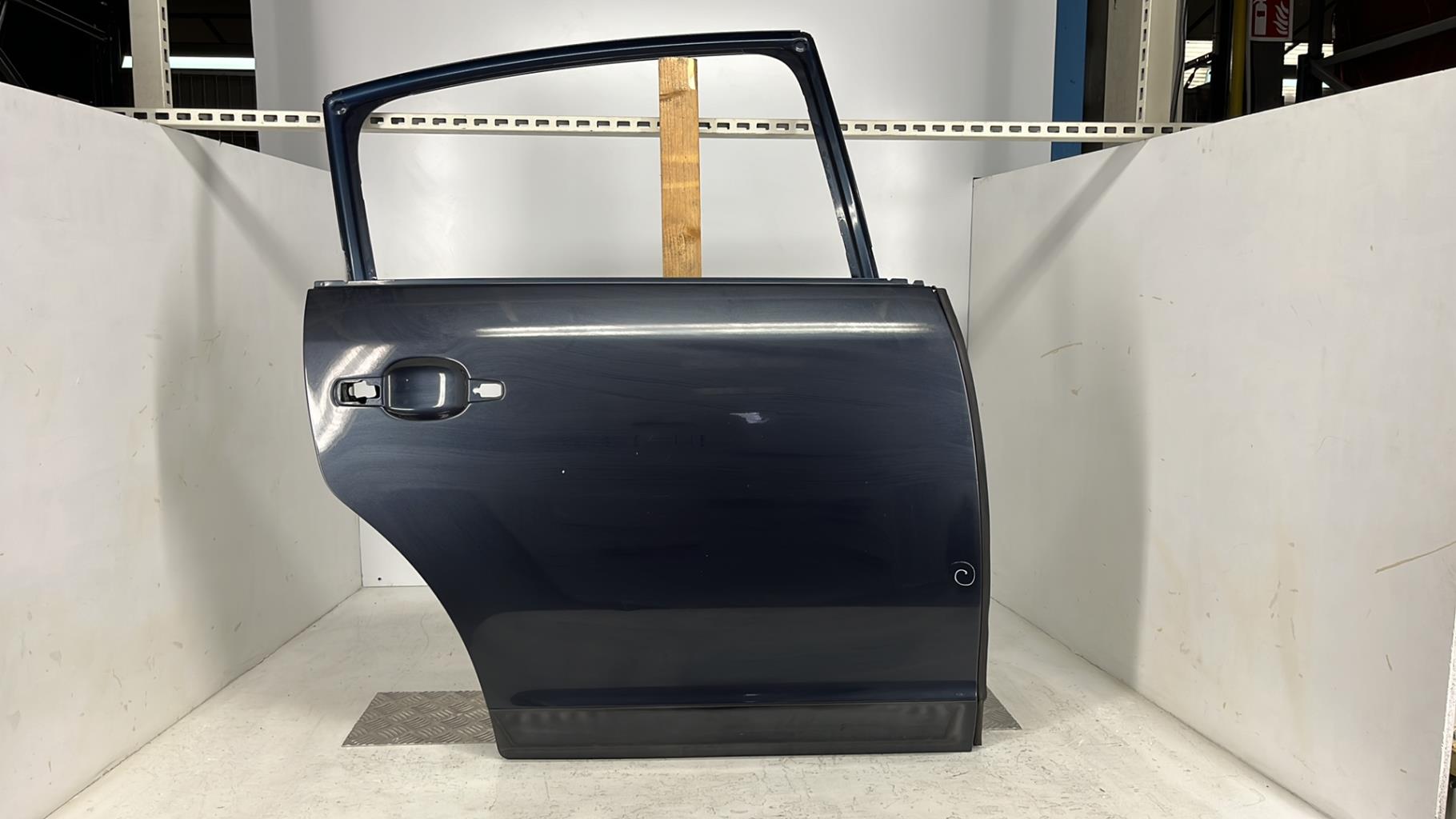 Porte arriere droit CITROEN C4 1 PHASE 2 Diesel - 1