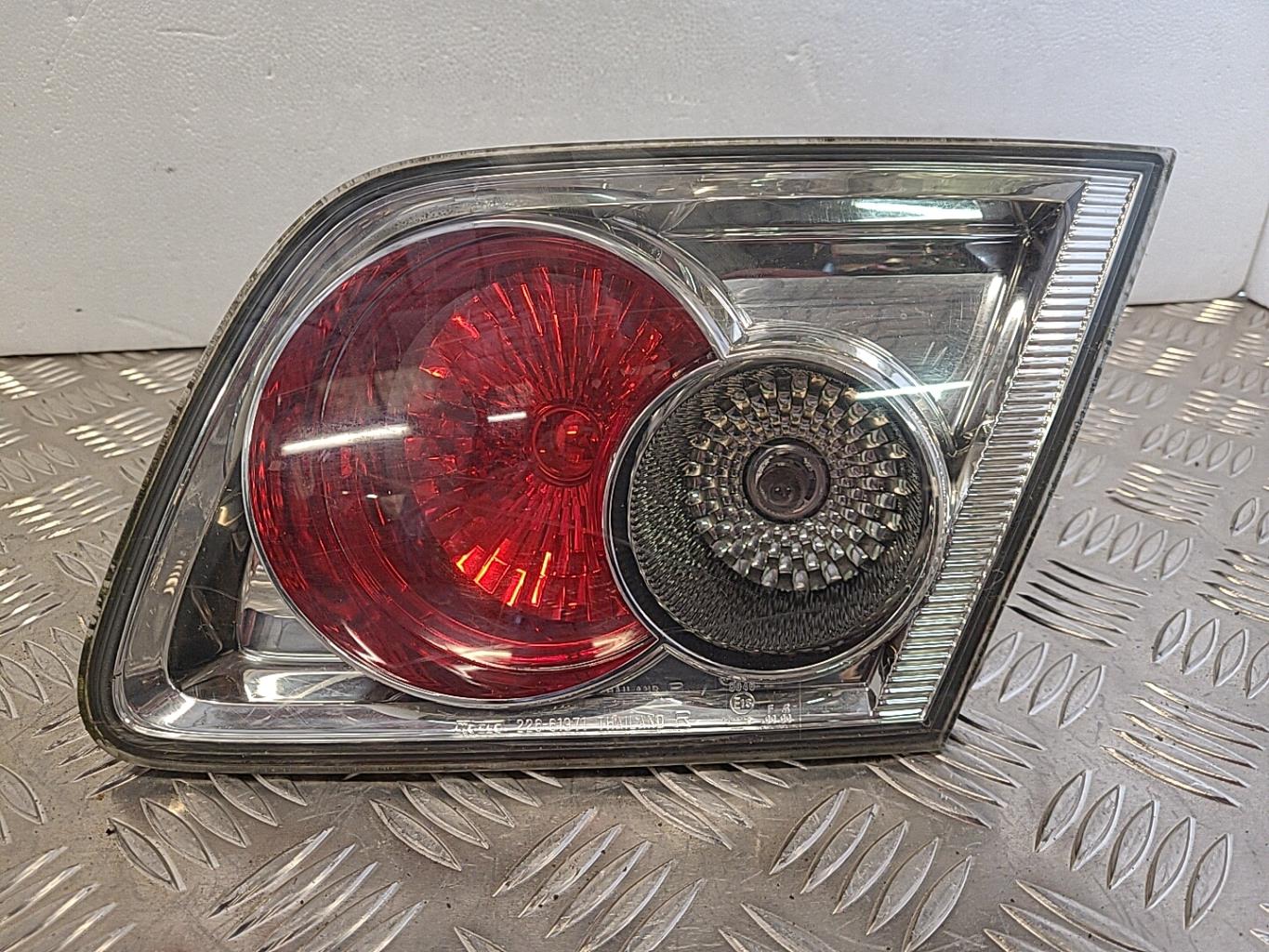 Feu arriere secondaire droit (feux) MAZDA 6 1 PHASE 2 Diesel - 1