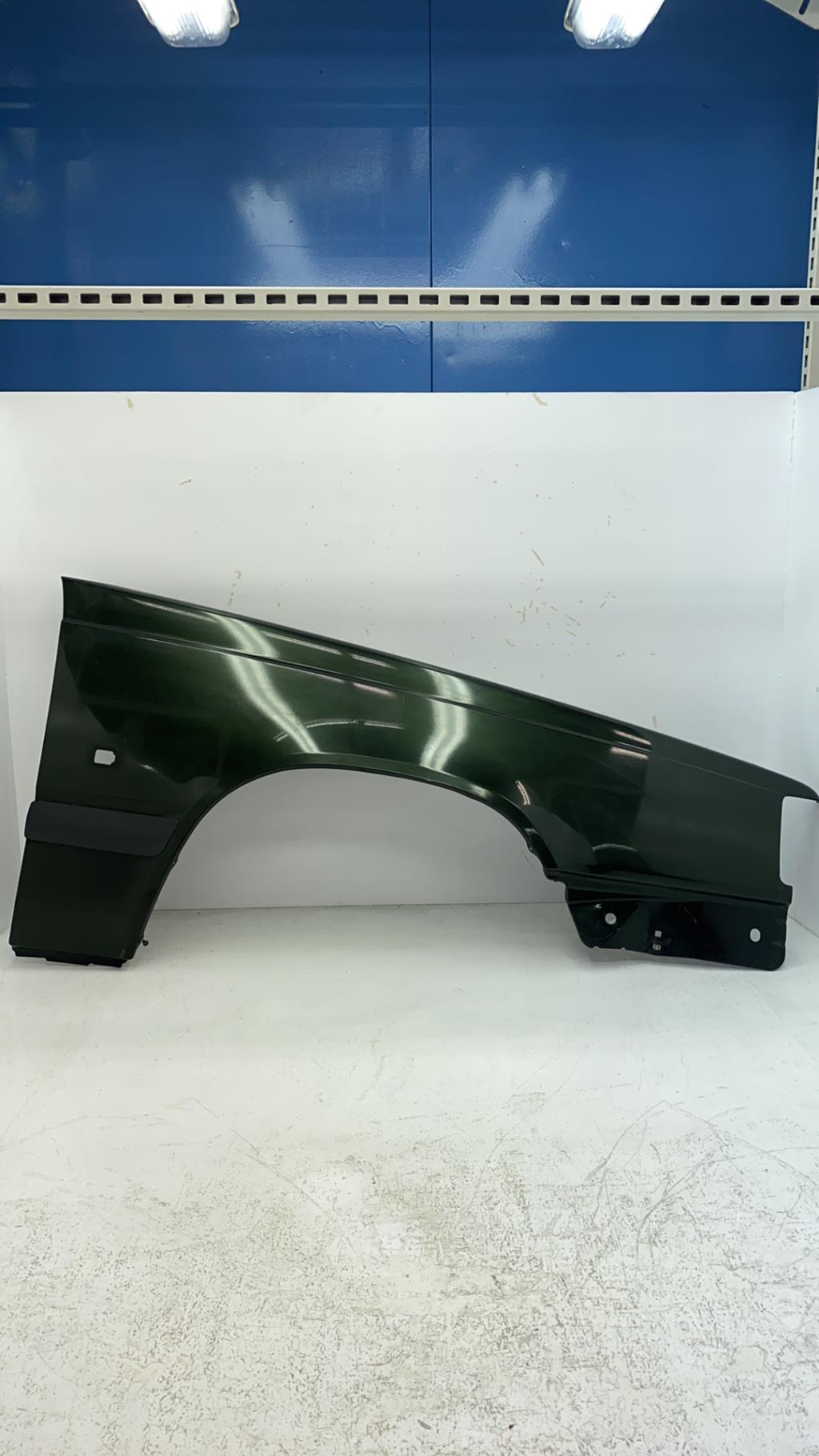 Aile avant droit VOLVO 850 PHASE 2 Diesel - 1