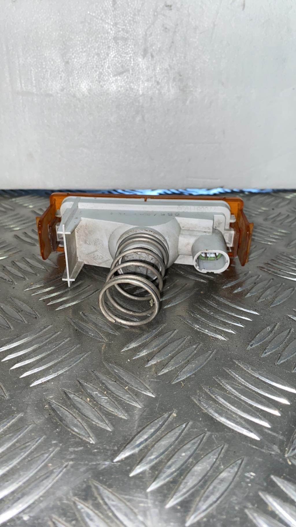 Optique avant secondaire droit (feux)(clignotant) RENAULT EXPRESS PHASE 1  - 1