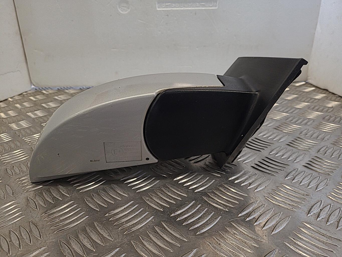 Retroviseur droit HYUNDAI GETZ PHASE 1 Essence - 1