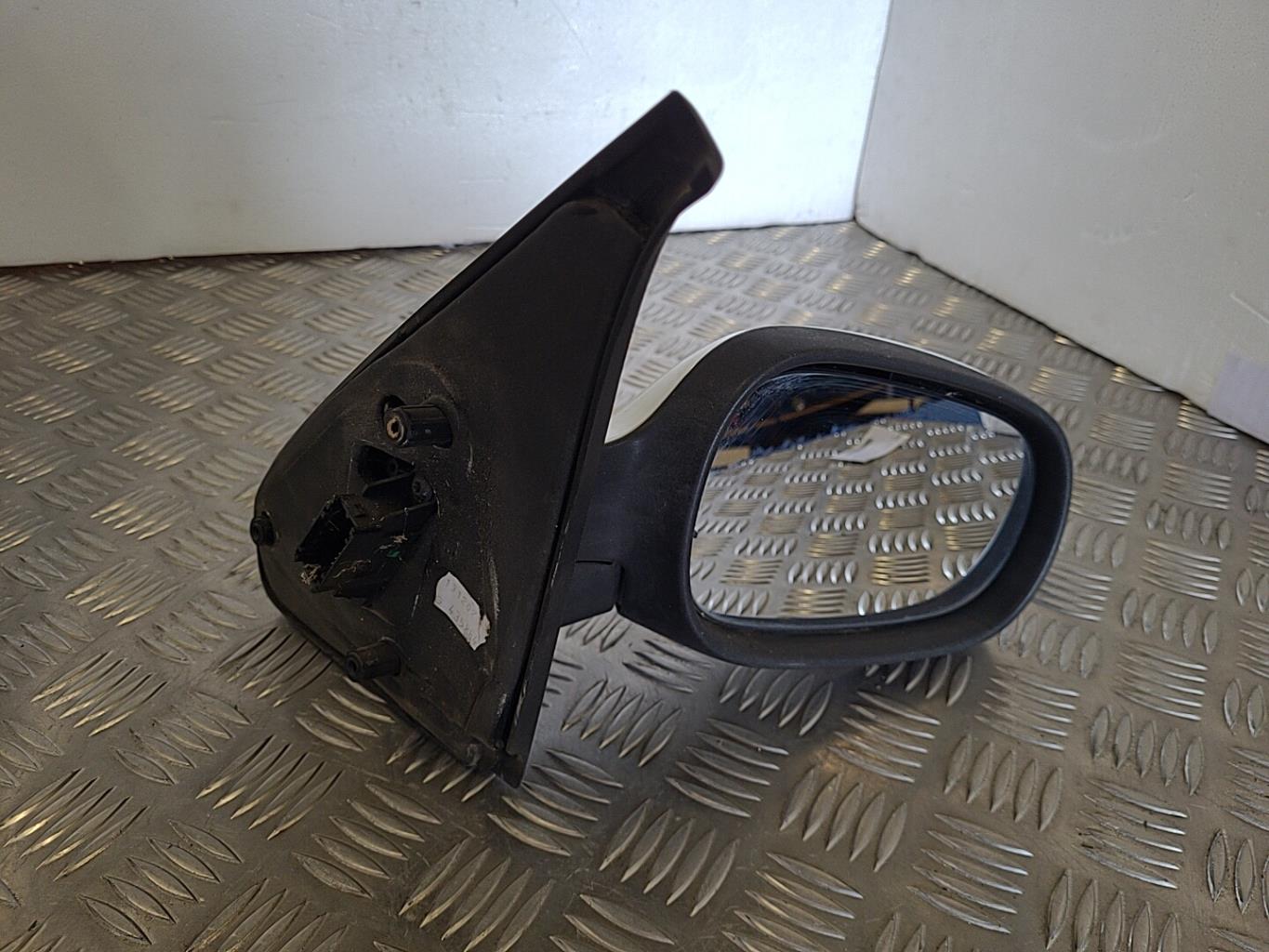 Retroviseur droit RENAULT CLIO 2 PHASE 1 Diesel - 1