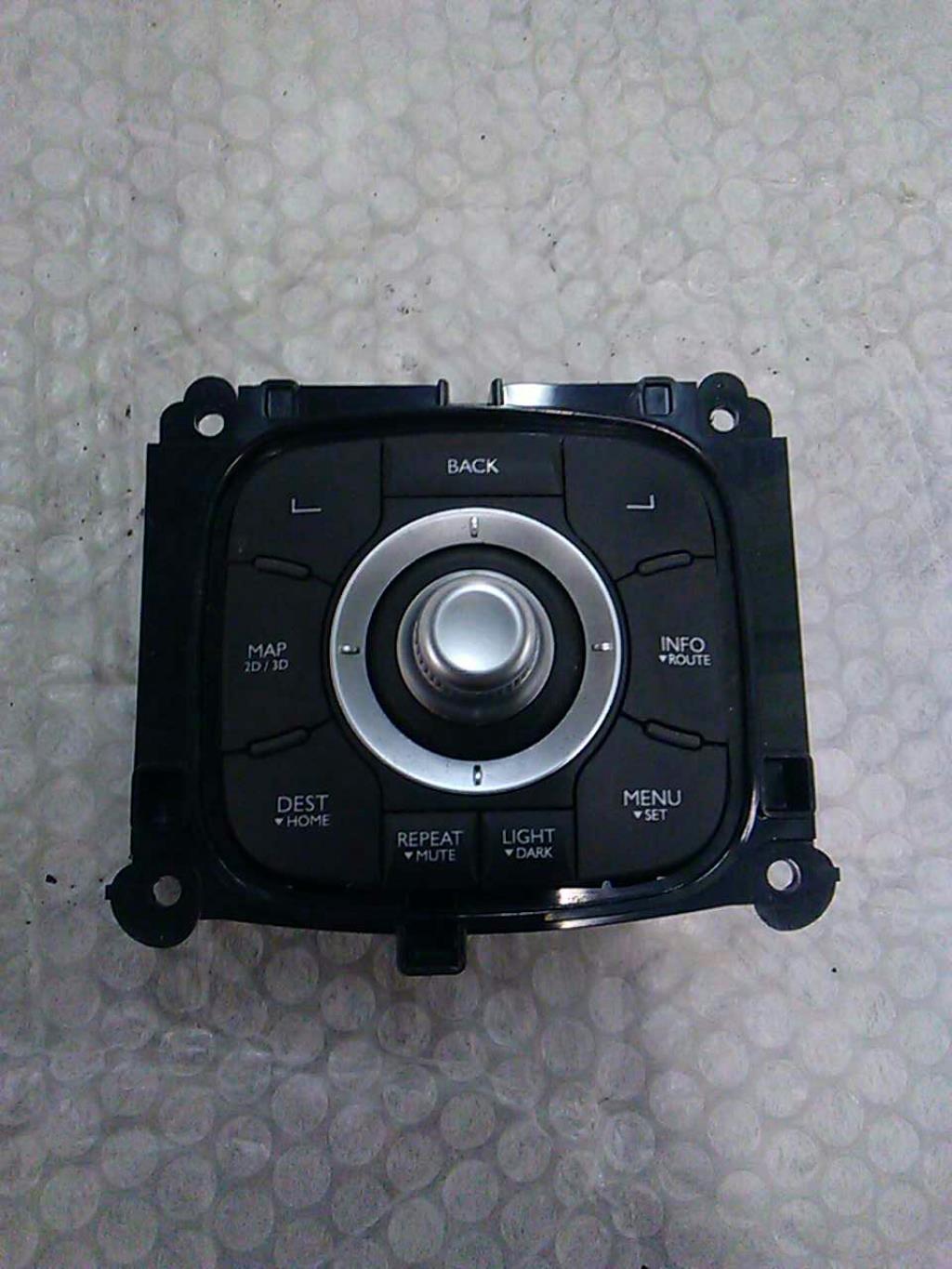 Commande GPS RENAULT LAGUNA 3 PHASE 2 Diesel - 1