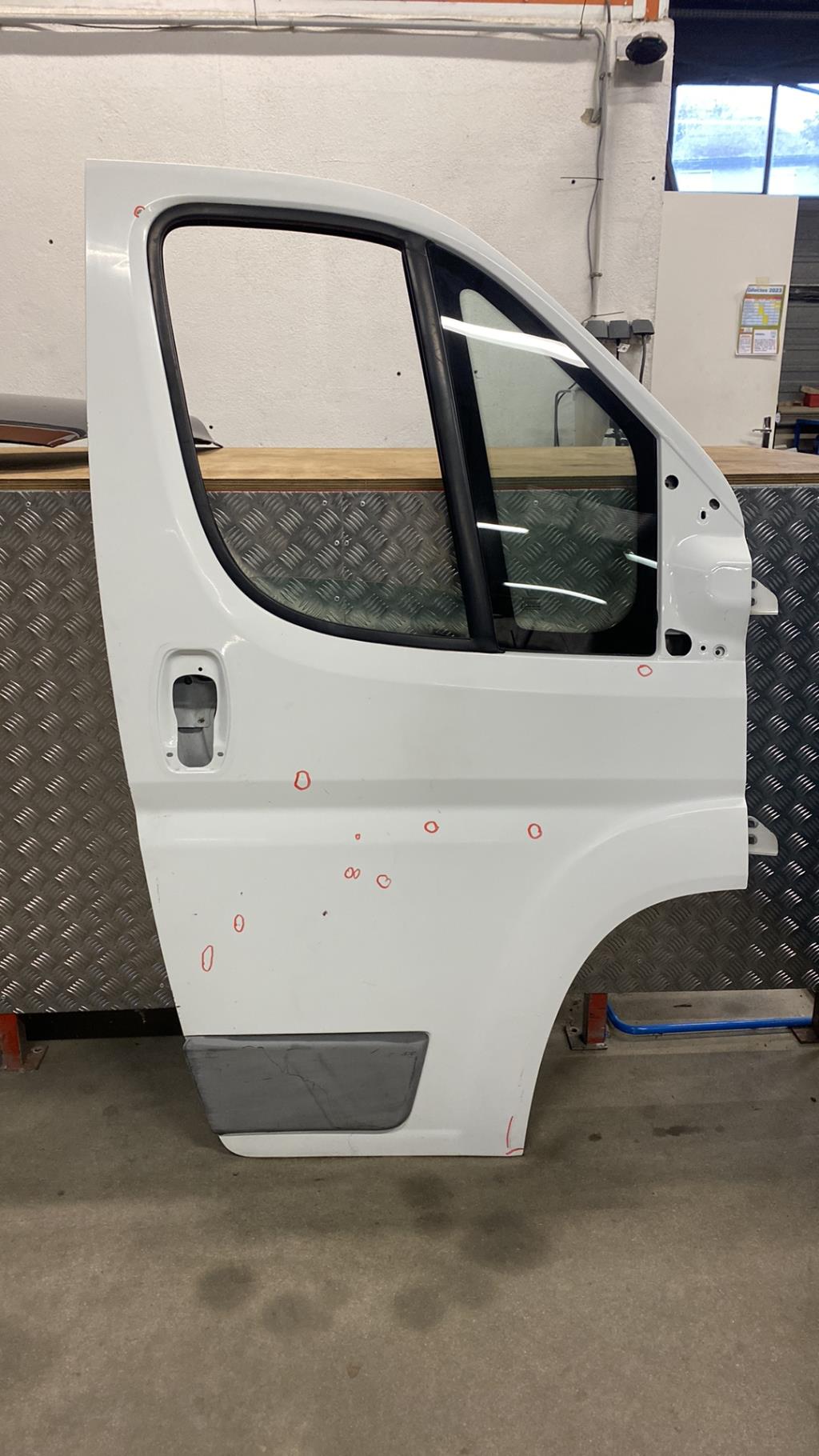 Porte avant droit CITROEN JUMPER 3 PHASE 1 Diesel - 1