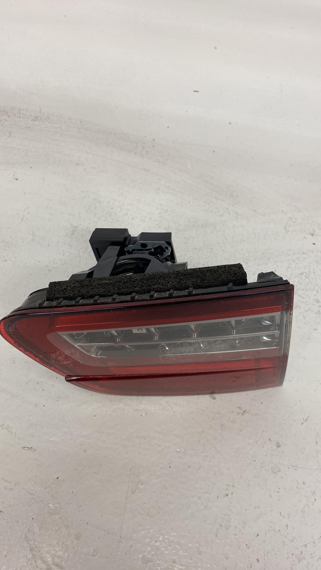 Feu arriere secondaire gauche (feux) CITROEN C5 2 Diesel - 1