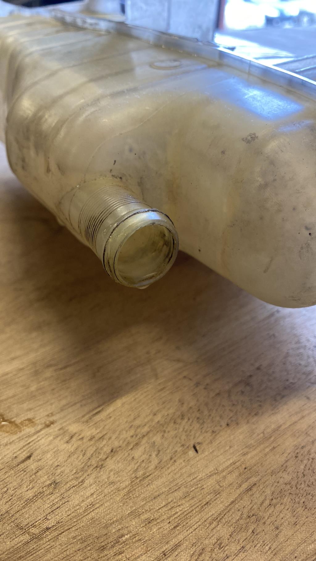 Vase d'expansion RENAULT MODUS PHASE 1 Essence - 1