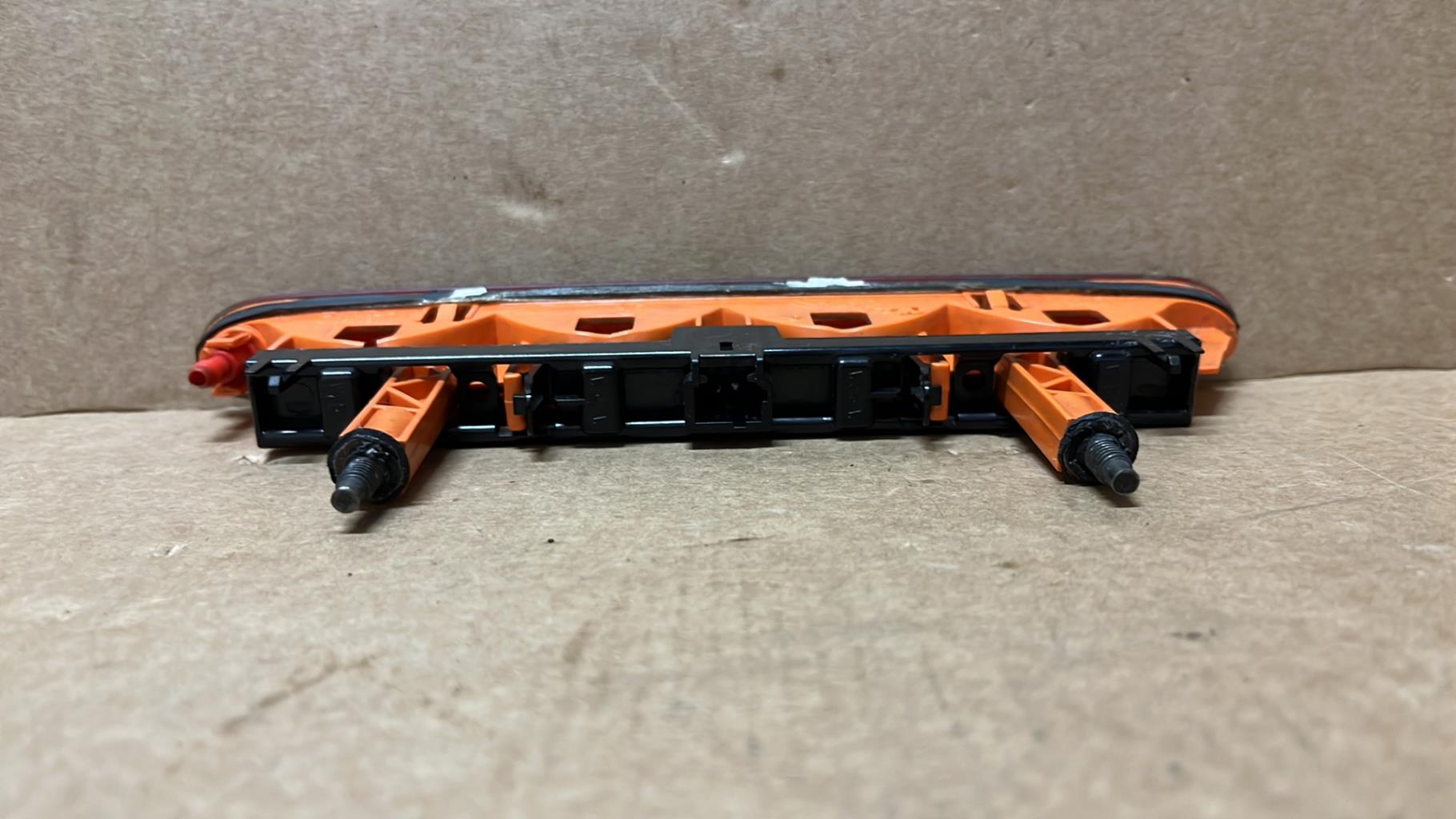 Feu arriere stop central PEUGEOT 307 PHASE 1 Diesel - 1