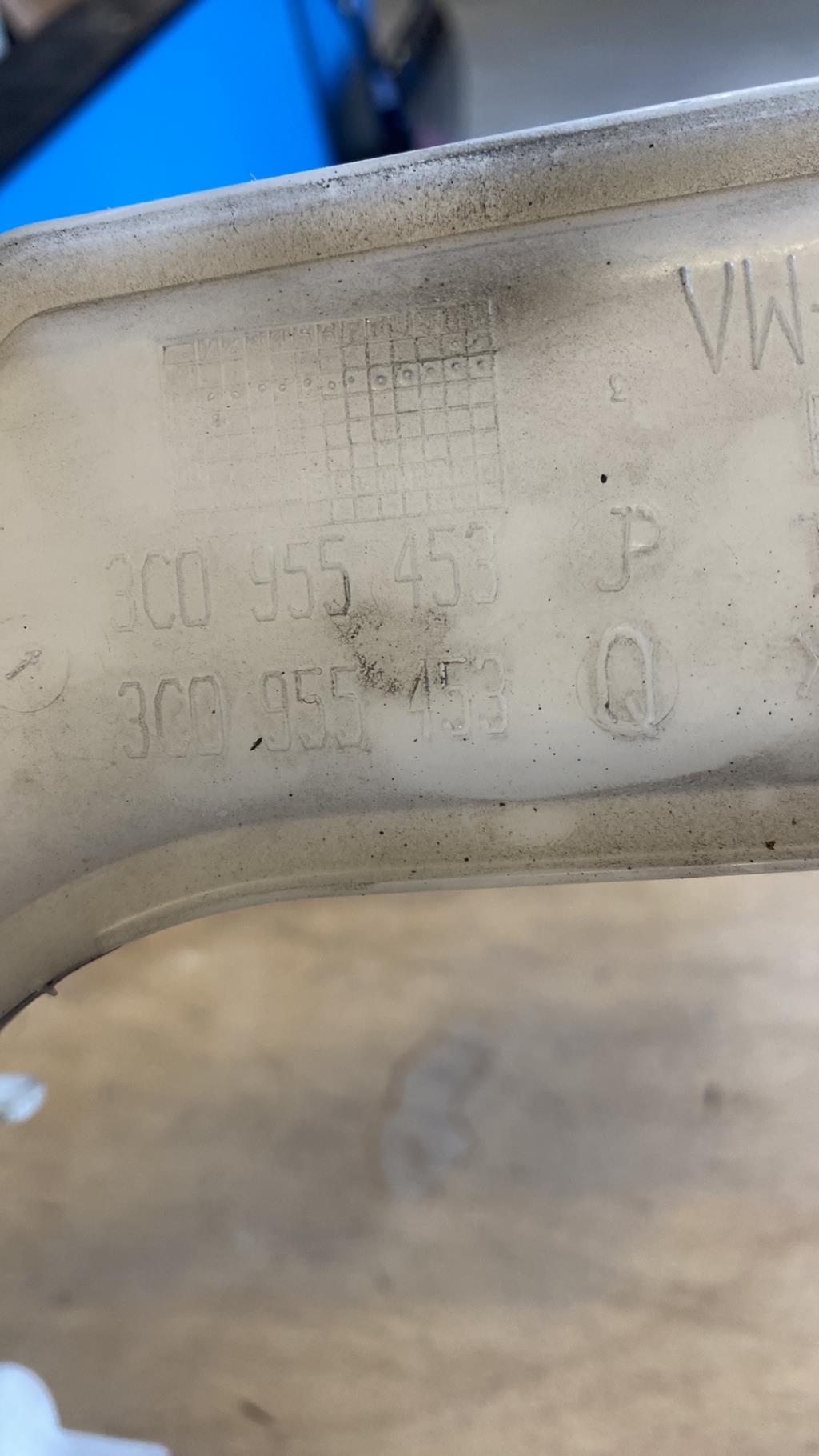 Vase de lave glace VOLKSWAGEN PASSAT 5 Diesel - 1