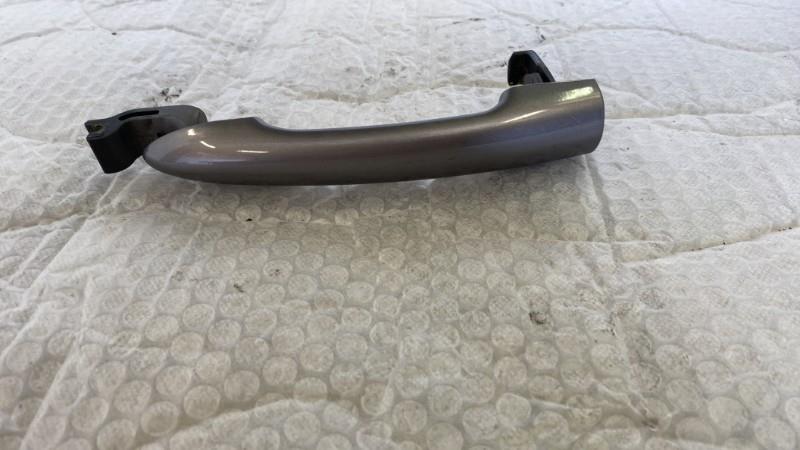Poignee porte avant gauche RENAULT LAGUNA 3 PHASE 2 Diesel - 1
