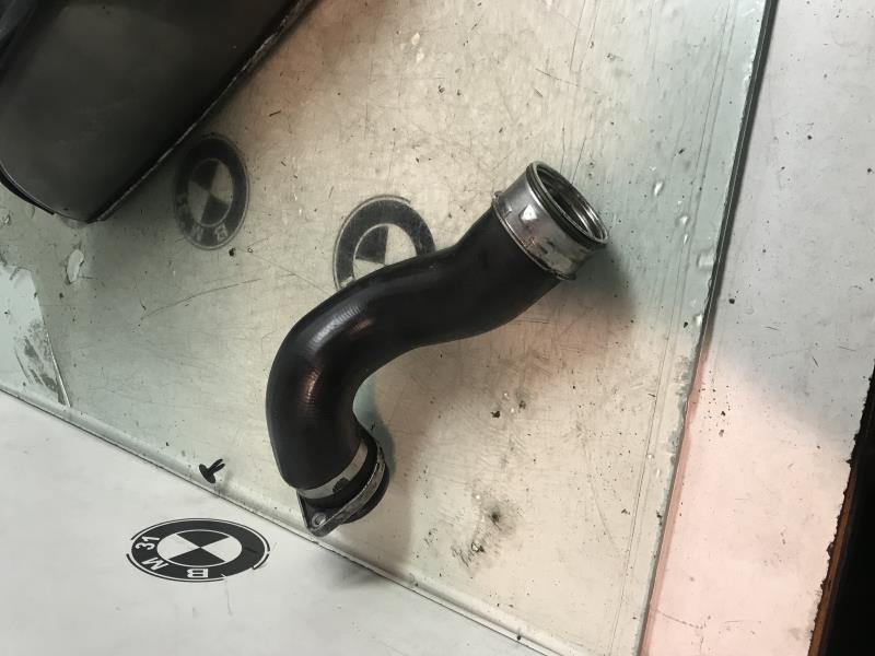 Durite BMW SERIE 1 E87 PHASE 1  - 1