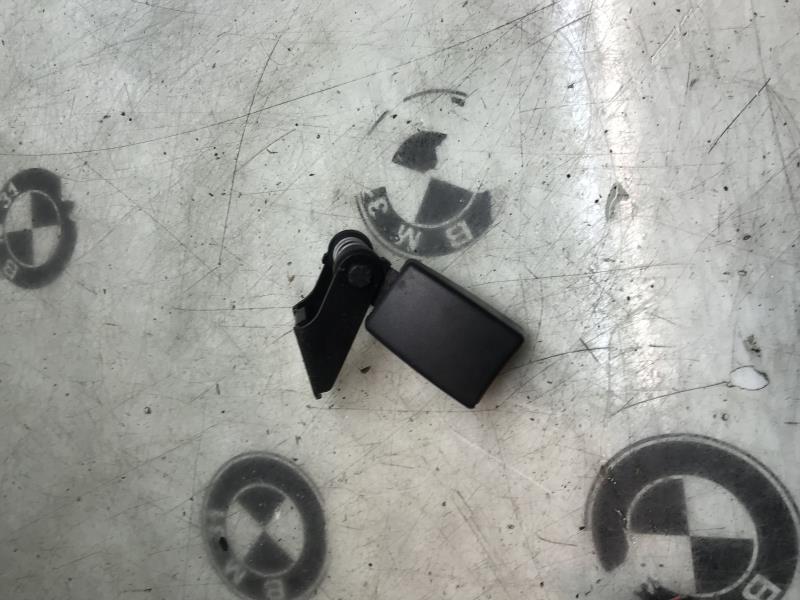 Aggancio cintura sicurezza posteriore destro BMW SERIE 5 E61 TOURING PHASE 1 BREAK  - 1