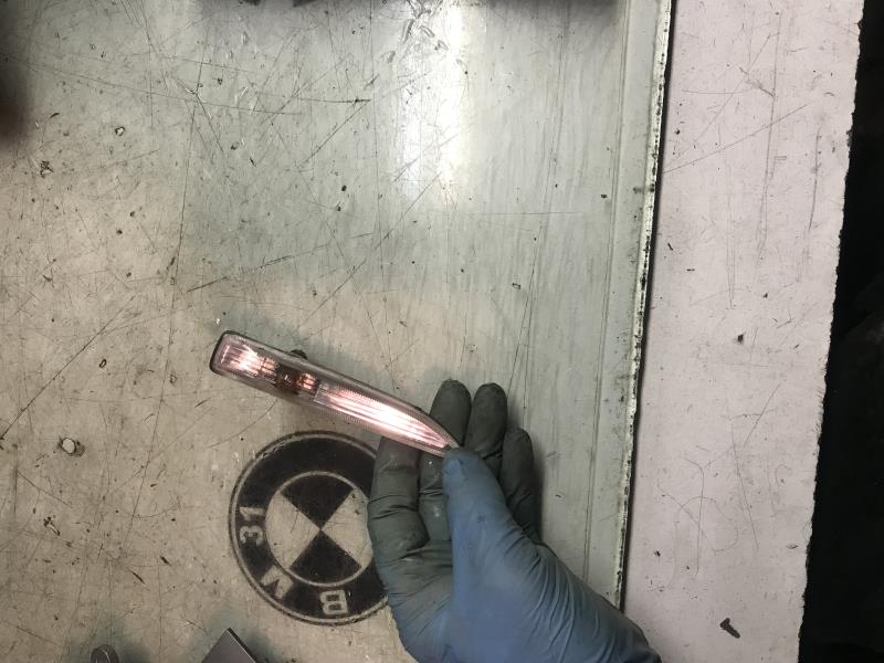 Ripetitore lampeggiante anteriore sinistro (Luci) BMW SERIE 7 E65  - 1