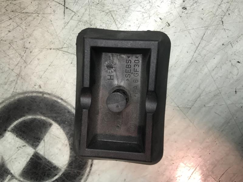 Bas de caisse gauche BMW X5 E53  - 1