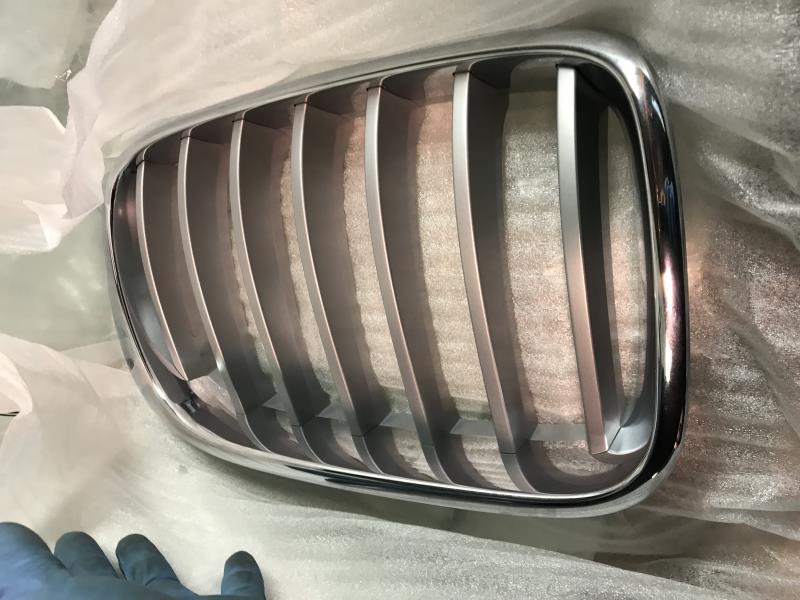 Griglia calandra destra BMW X3 F25  - 1