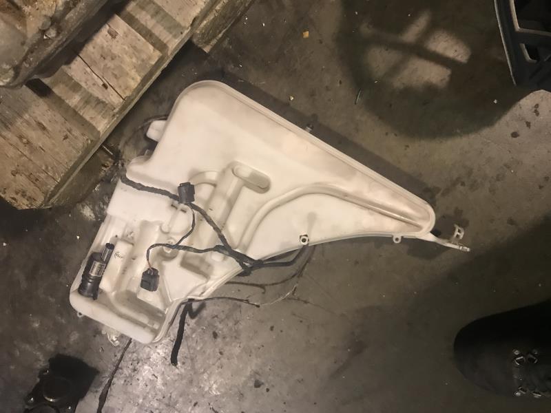Pompa lavacristalli anteriore BMW SERIE 3 F31 TOURING PHASE 2 BREAK  - 1
