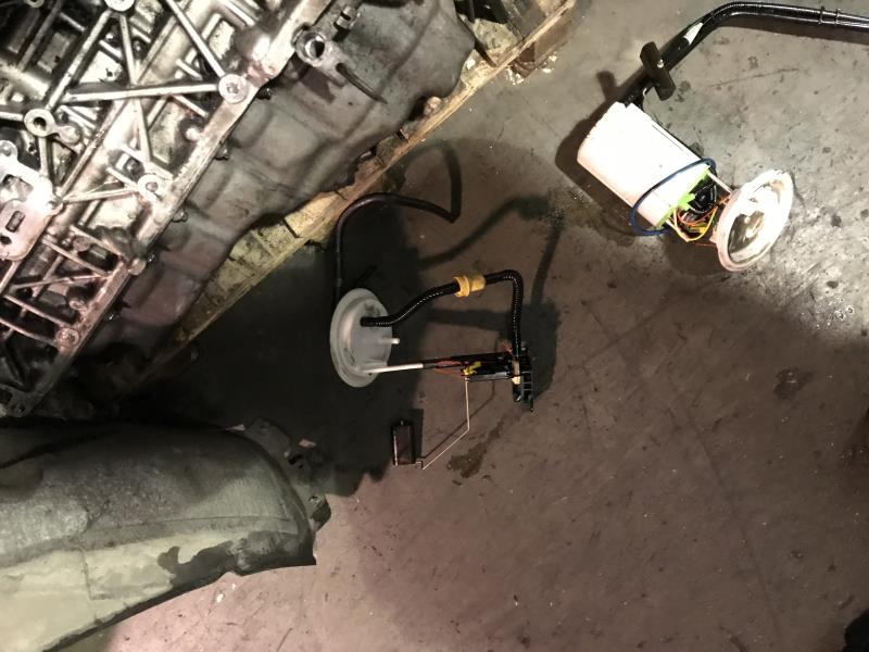 Jauge à carburant BMW SERIE 5 E61 TOURING PHASE 2 BREAK  - 1