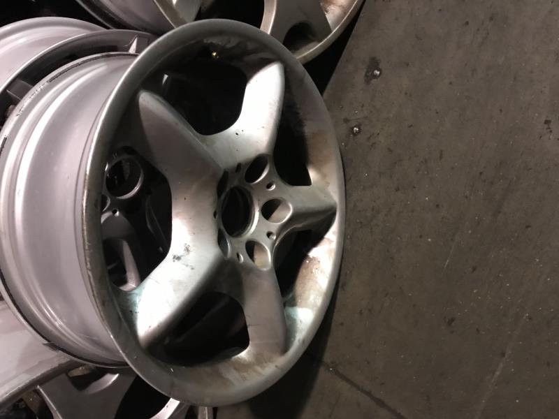 Jante BMW X5 E53  - 1