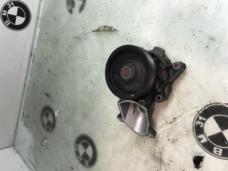 Pompe à eau BMW X5 E70 PHASE 1  - 1