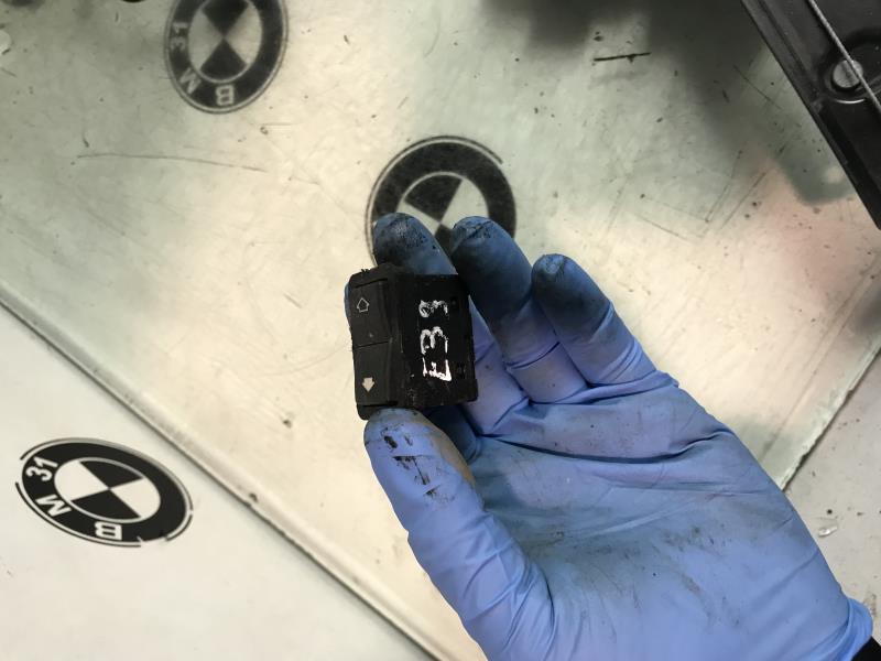 Interrupteur de leve vitre BMW SERIE 5 E39  - 1