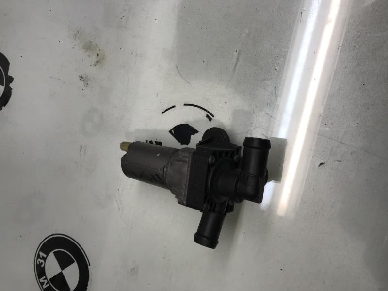 Robinet de chauffage BMW SERIE 1 (E81)  - 1