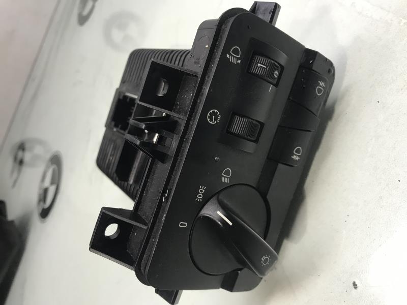 Calculateur BMW SERIE 3 E46 COMPACT PHASE 1  - 1