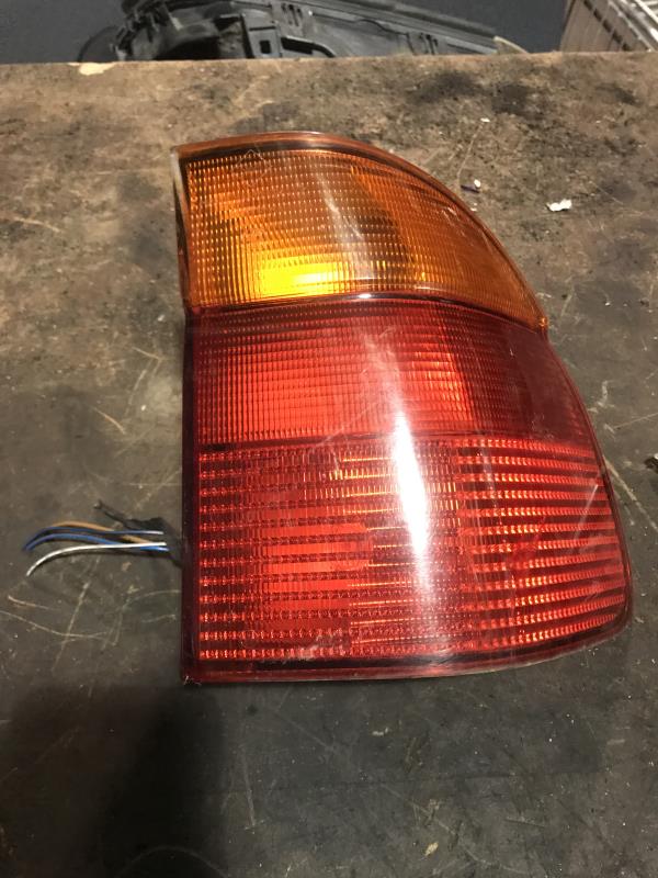 Fanale posteriore principale destro (luci) BMW SERIE 5 E39 TOURING PHASE 1 BREAK Diésel - 1