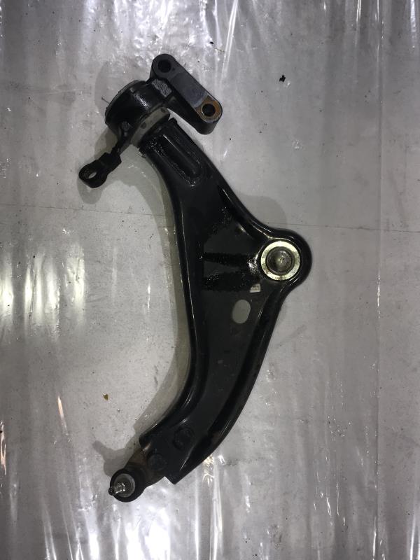 Triangle avant gauche MINI MINI 2 R56 PHASE 1 Essence - 1