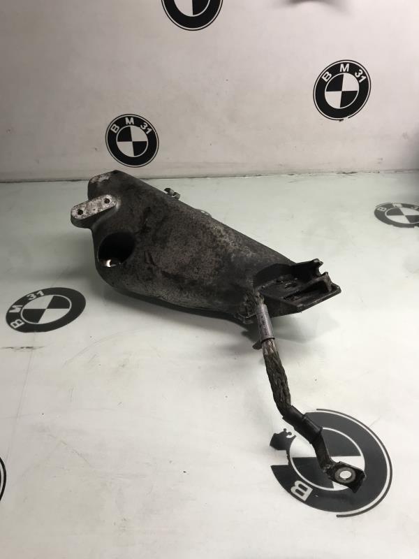 Support moteur gauche BMW X5 E70 PHASE 1 Diesel - 1